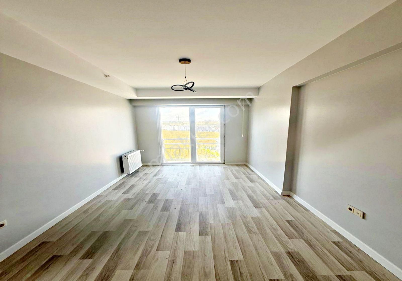 Barbaros Hayrettin Paşa Mah. Site İçi 1+1 Arakat Metrobüse 9 Dk Mesafe Daire - Görsel 5