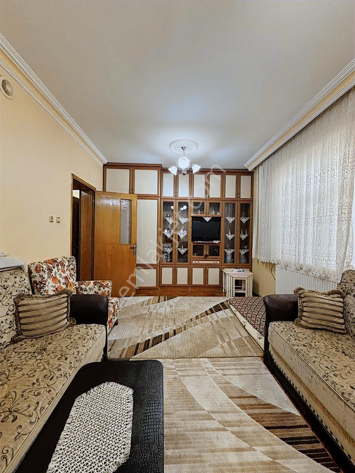 Selçuklu Yazır Mah. 5+1 Satılık Triblex Bina - Görsel 4