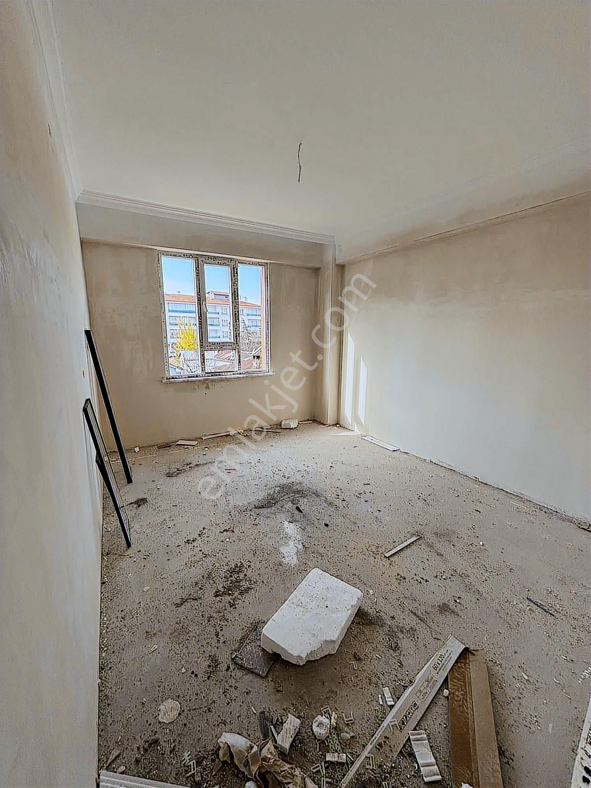 Karaaslanda Cumhuriyet İlkokulu Karşısı 25 Güne Teslim Daire - Görsel 2