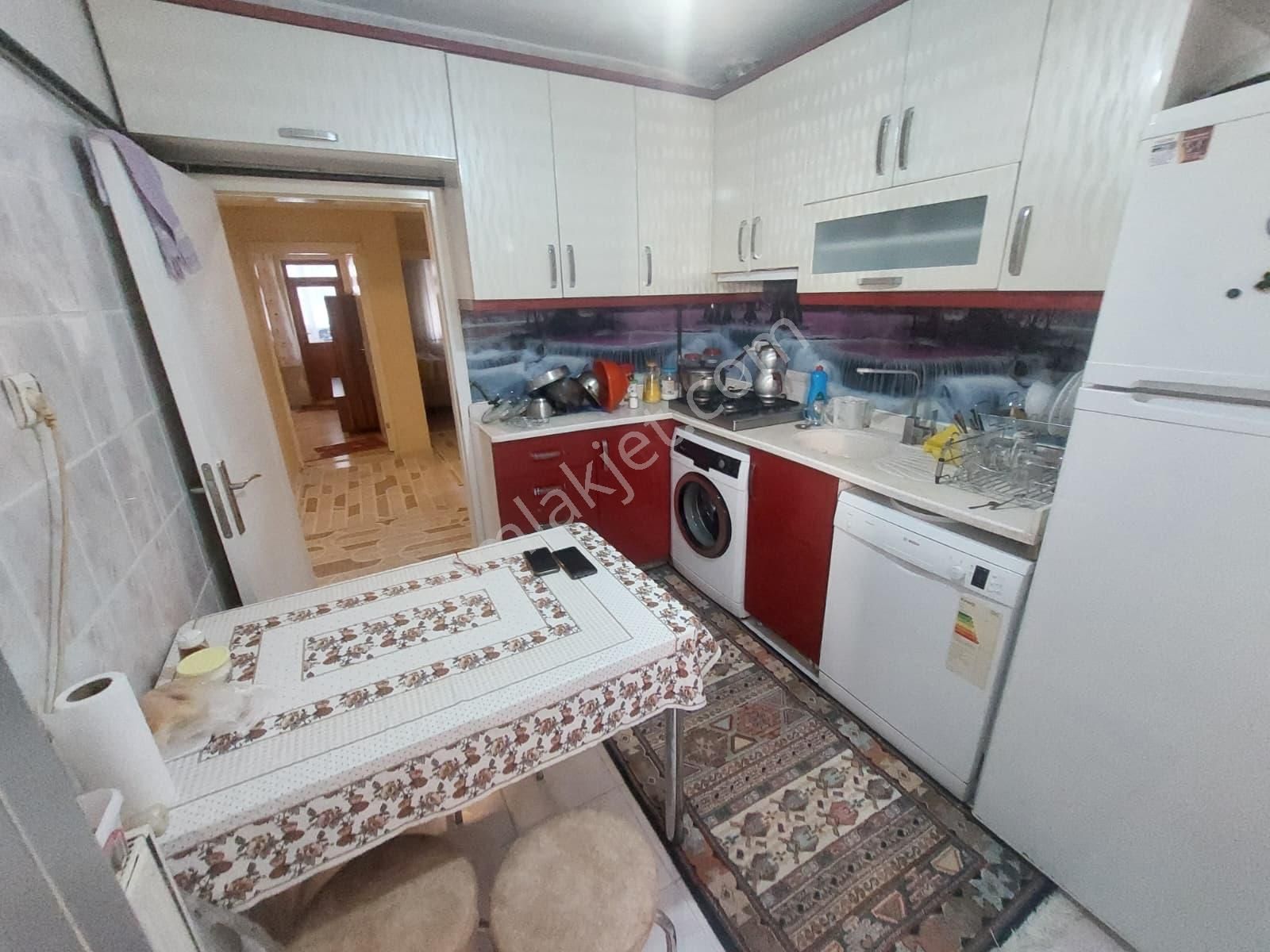 Sincan Selçuklu Mah'de 3+1 Ara Katta Bağımsız Güney Cephe Daire - Görsel 5