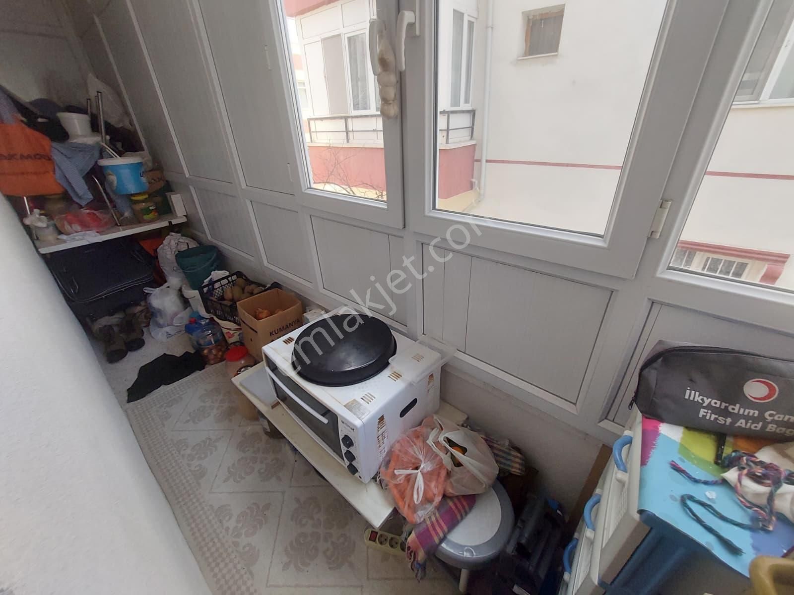 Sincan Selçuklu Mah'de 3+1 Ara Katta Bağımsız Güney Cephe Daire - Görsel 27