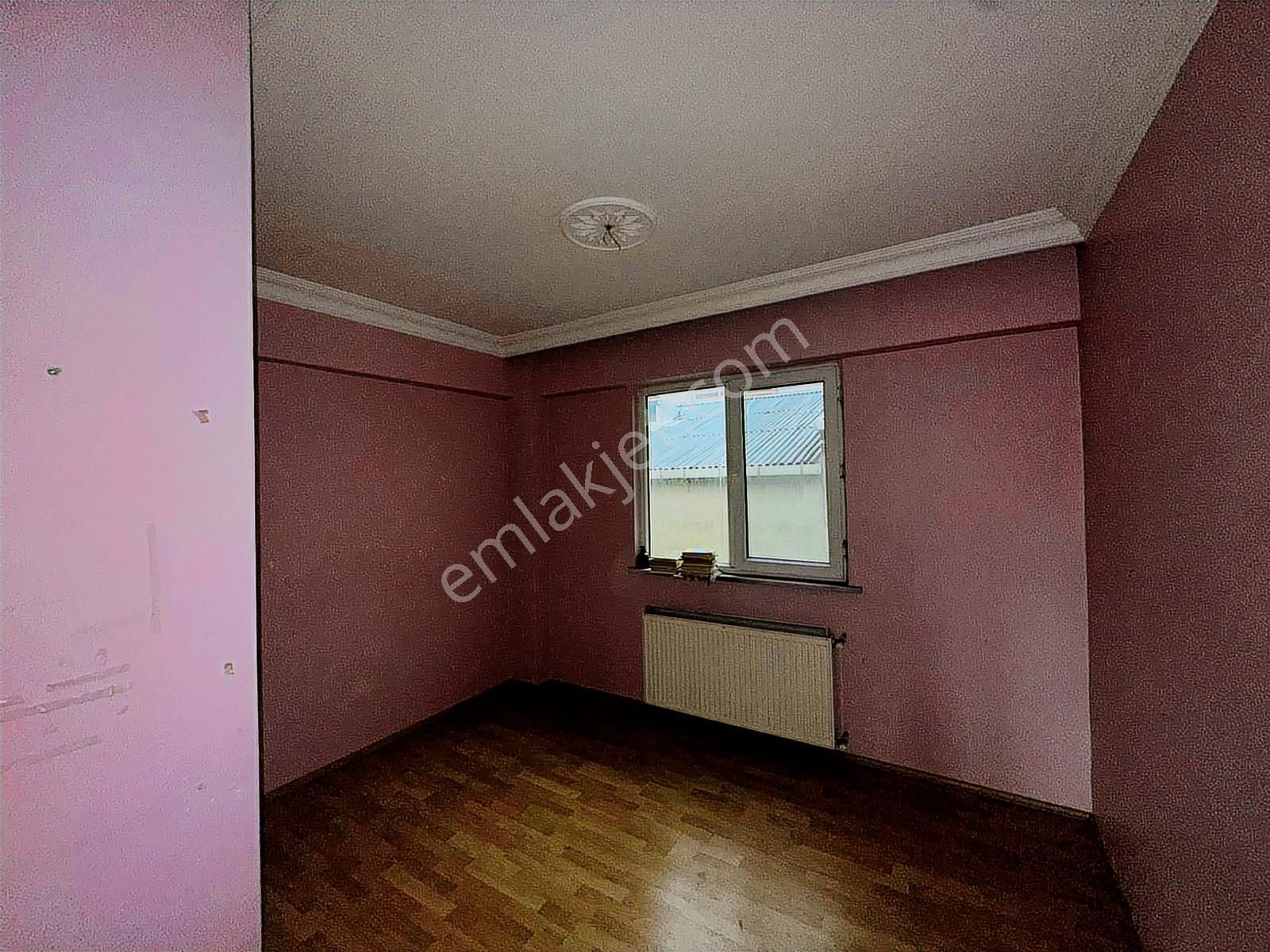 Bağcılar Kemalpaşa Mahallesinde Geniş Ve Ferah Dubleks Daire - Görsel 4