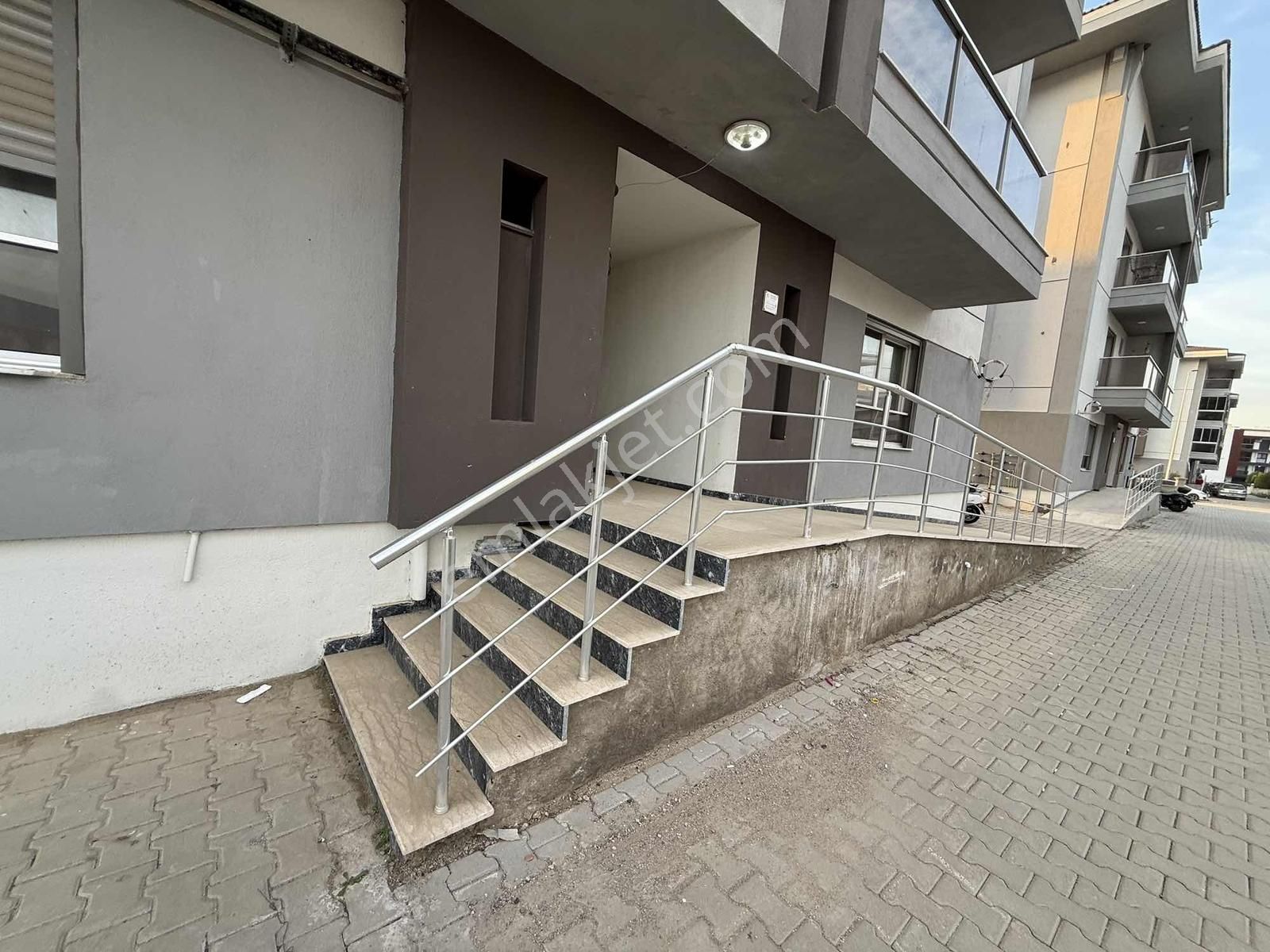 Kent Gayrimenkul'den 3+1 Sıfır Ara Kat Kiralık Daire - Görsel 9