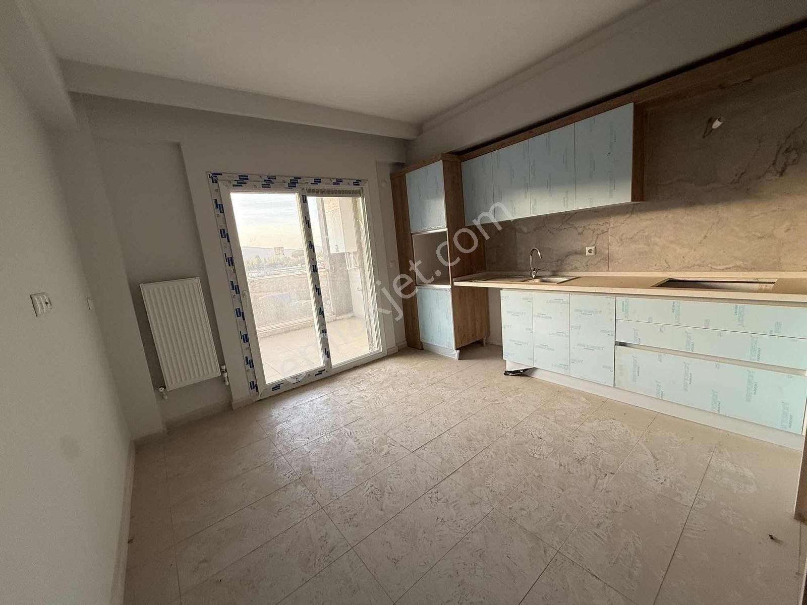 Kent Gayrimenkul'den 3+1 Sıfır Ara Kat Kiralık Daire - Görsel 3