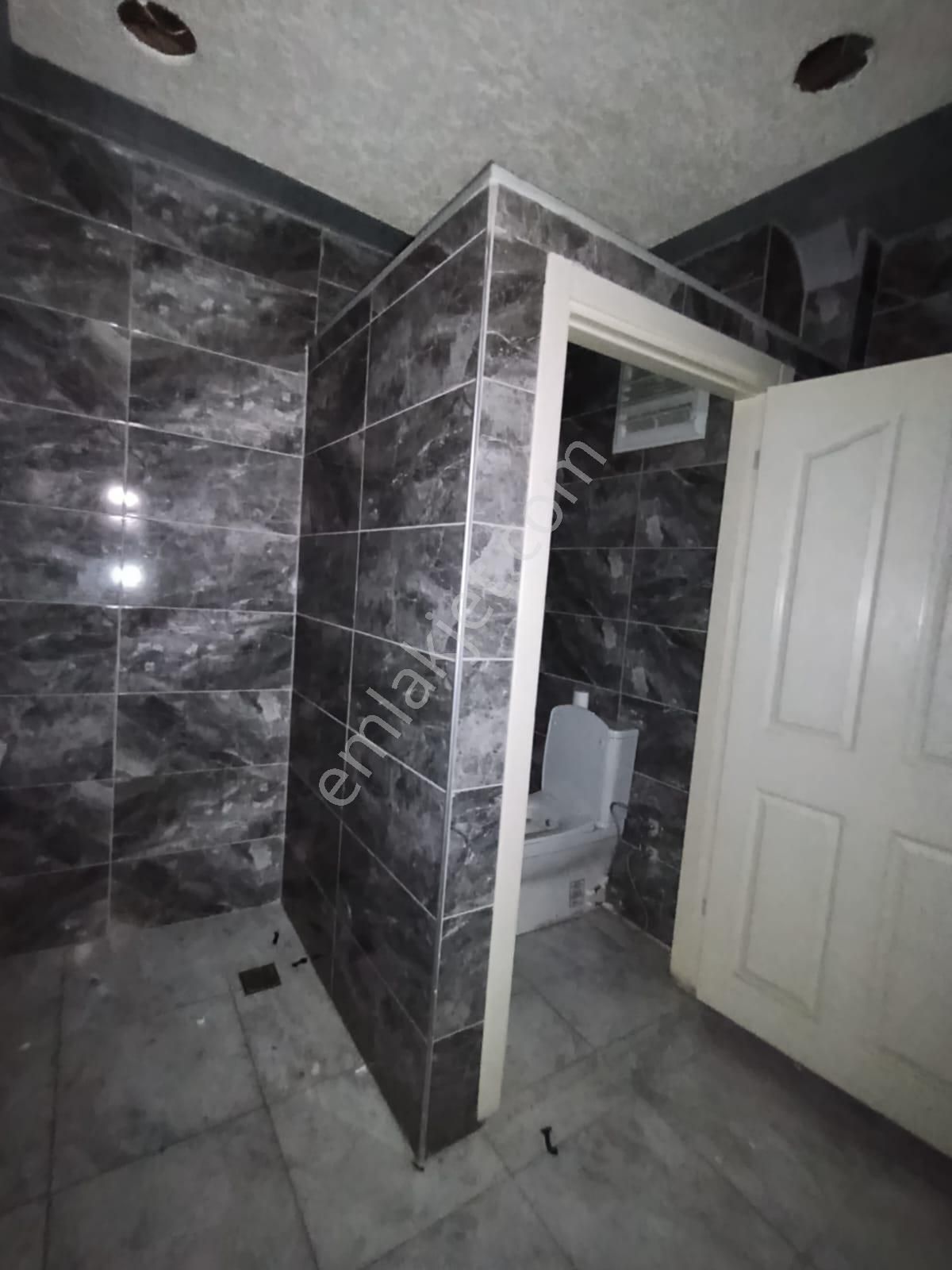 Aksaray İskenderpaşa Mahallesi Metro Yanı 2+1 Kiralık Ofis Katı - Görsel 9