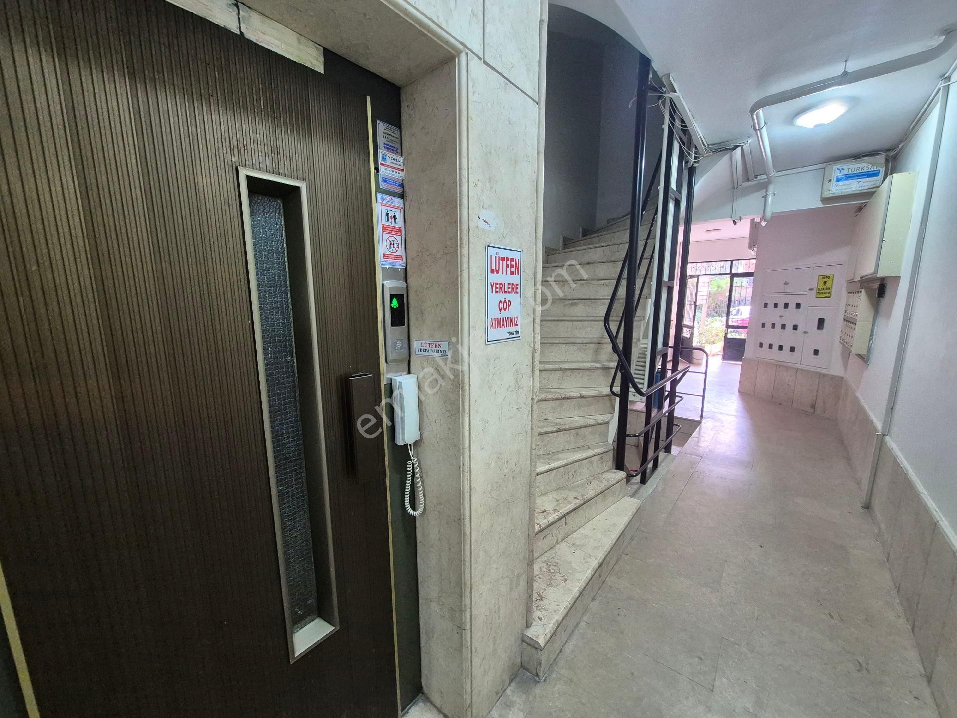 Alsancak Mimar Sinan'da Eşyalı Kiralık 1+1 Daire - Görsel 25