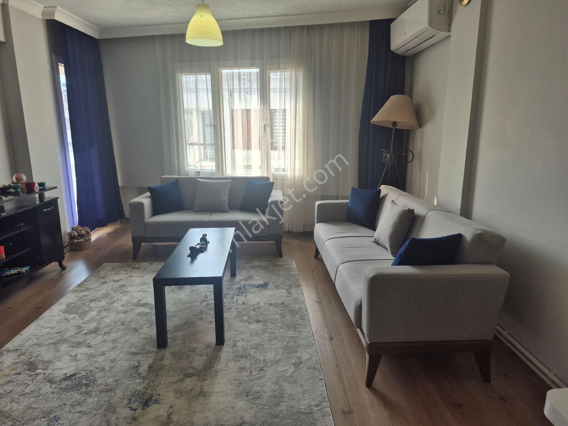 Alsancak Mimar Sinan'da Eşyalı Kiralık 1+1 Daire - Görsel 26