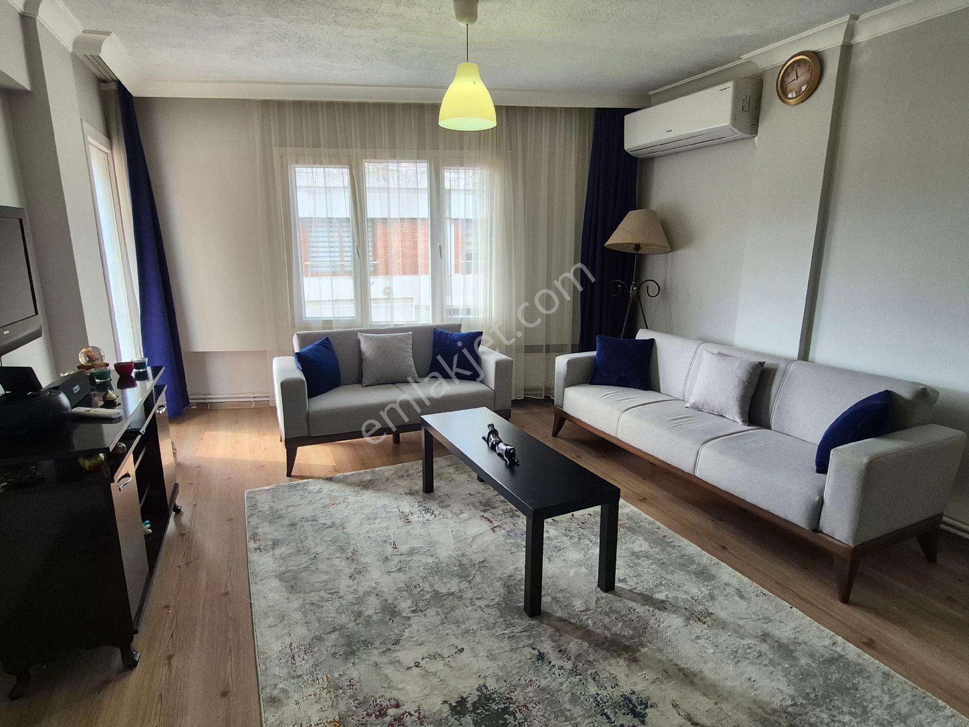 Alsancak Mimar Sinan'da Eşyalı Kiralık 1+1 Daire - Görsel 19