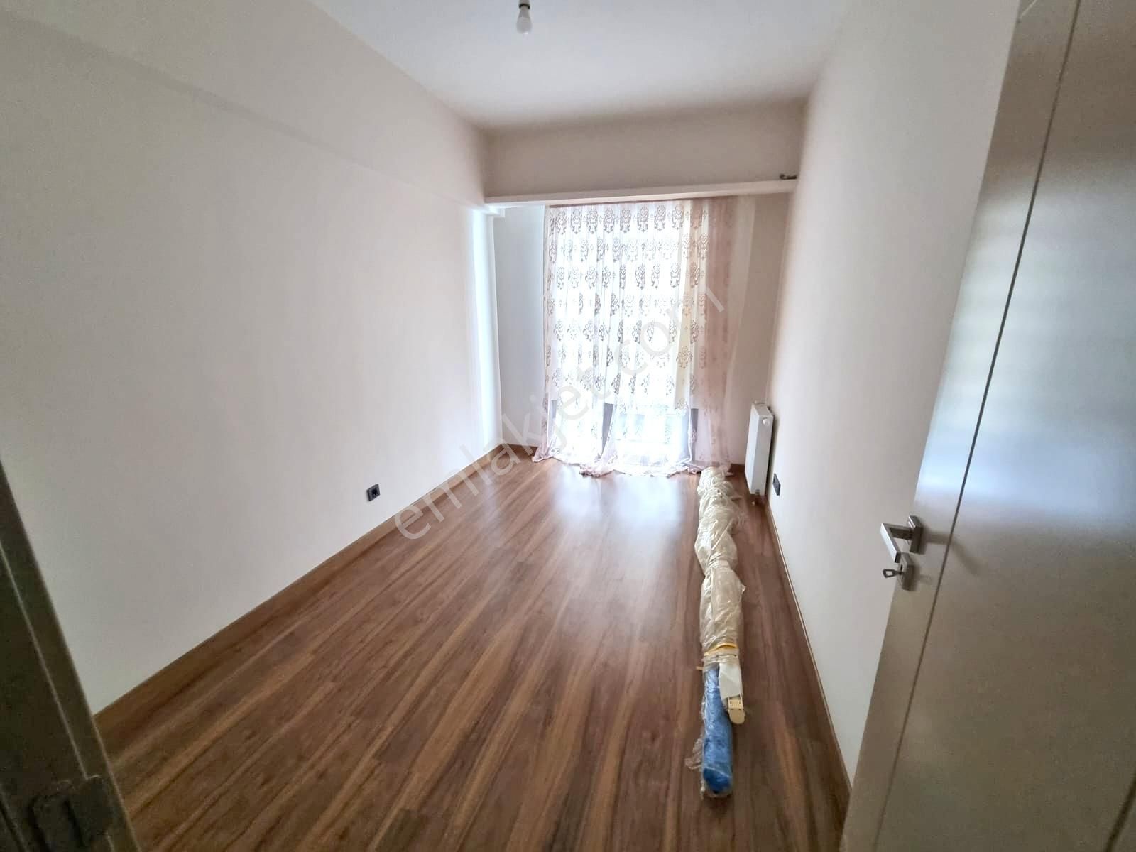 Vema Tuzla Büyük Tip 2+1 & Full Eşyalı & Araç Takaslı Fırsat - Görsel 24