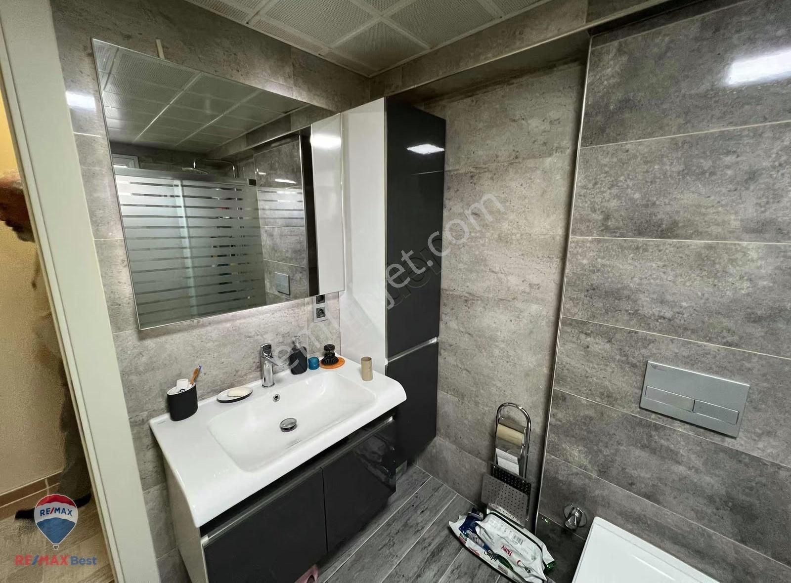 25 Egekent 2 İstiklal Mahallesinde Satılık 3+1 Tadilatlı Daire - Görsel 32