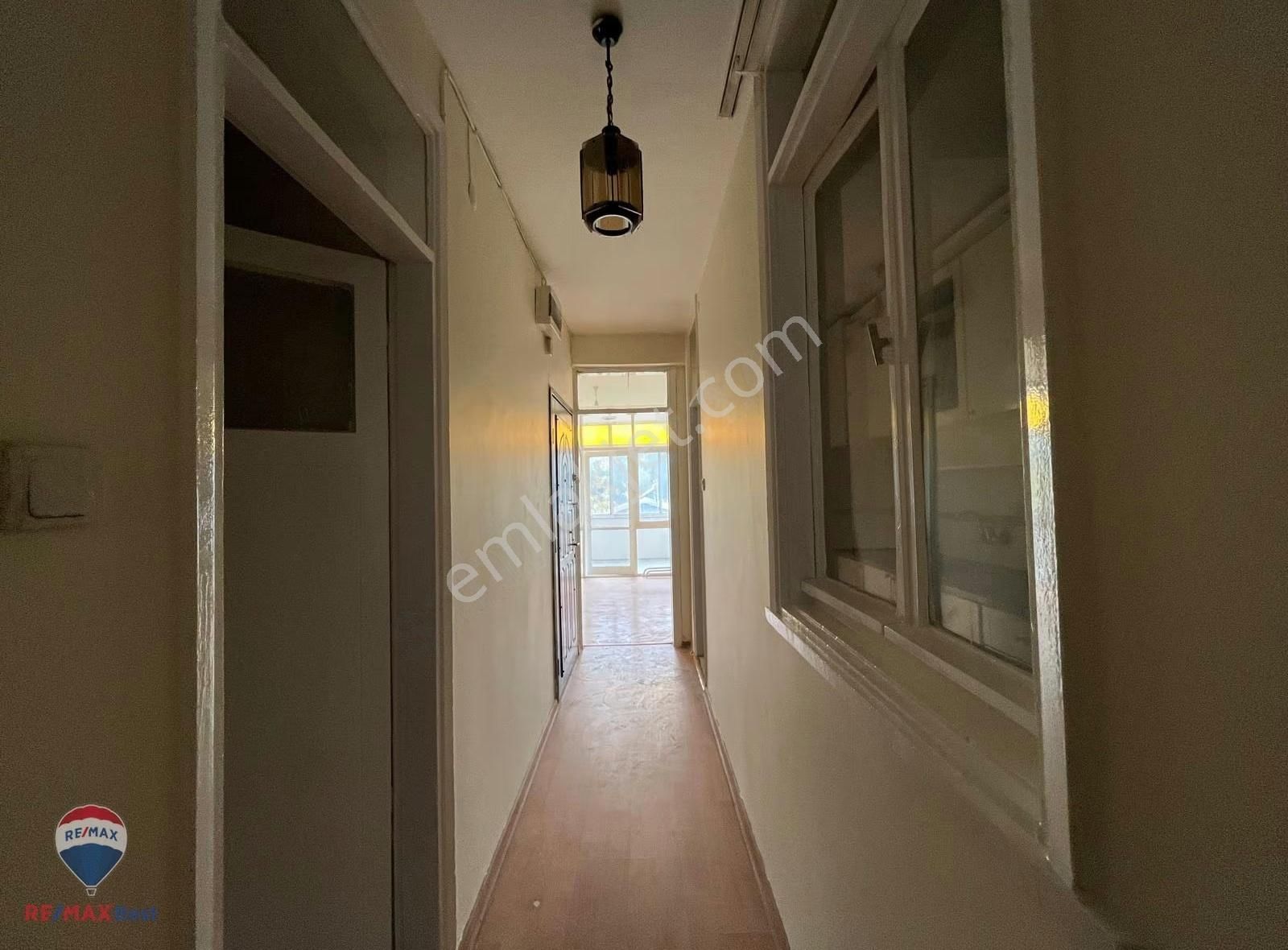 14 Karşıyaka Donanmacı Mahallesın'de 2+1 Ferah Satılık Daıre - Görsel 3