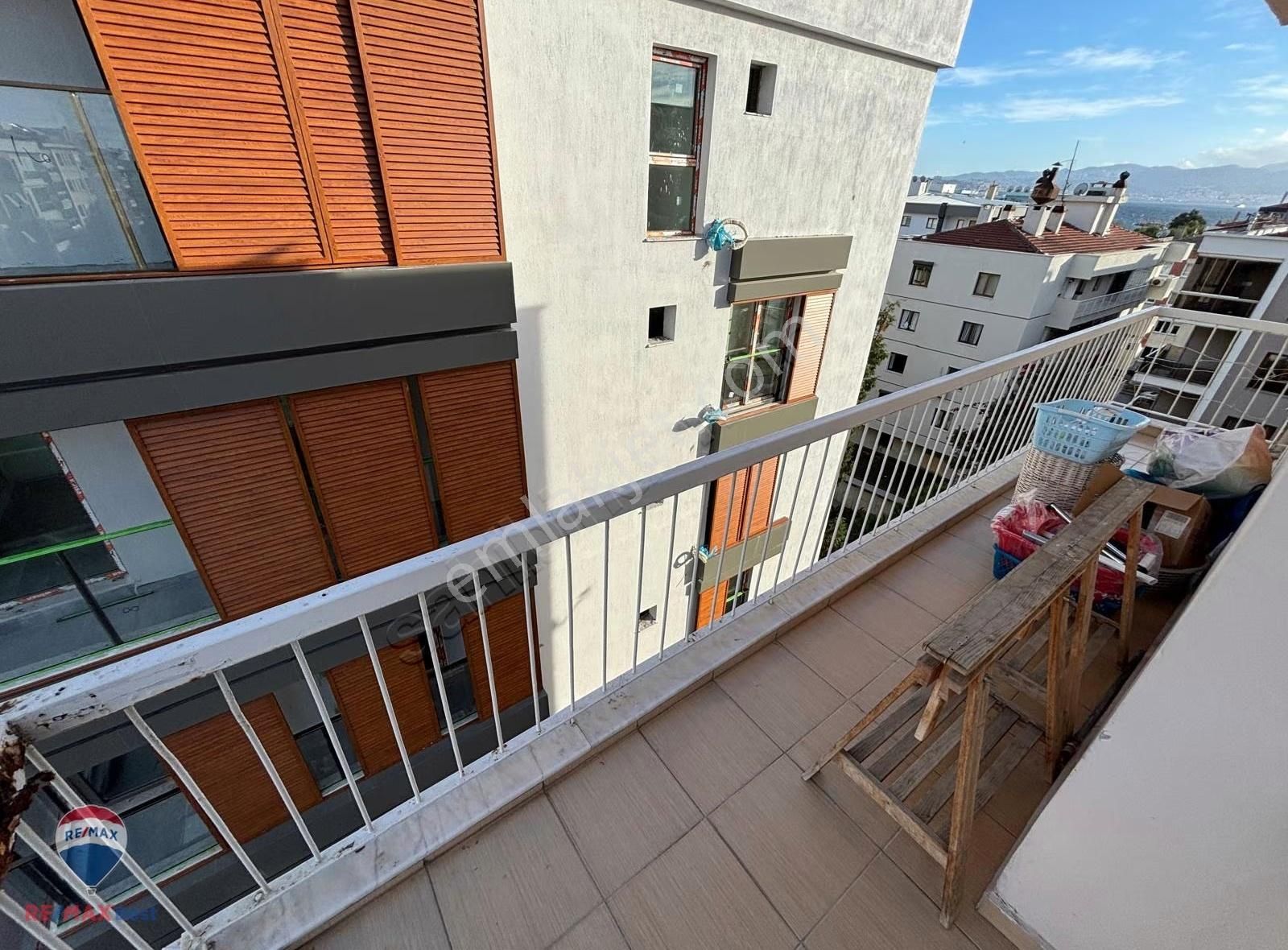 13 Bostanlı Cemal Gürsel Caddesi Satılık 3+1 Daire - Görsel 3