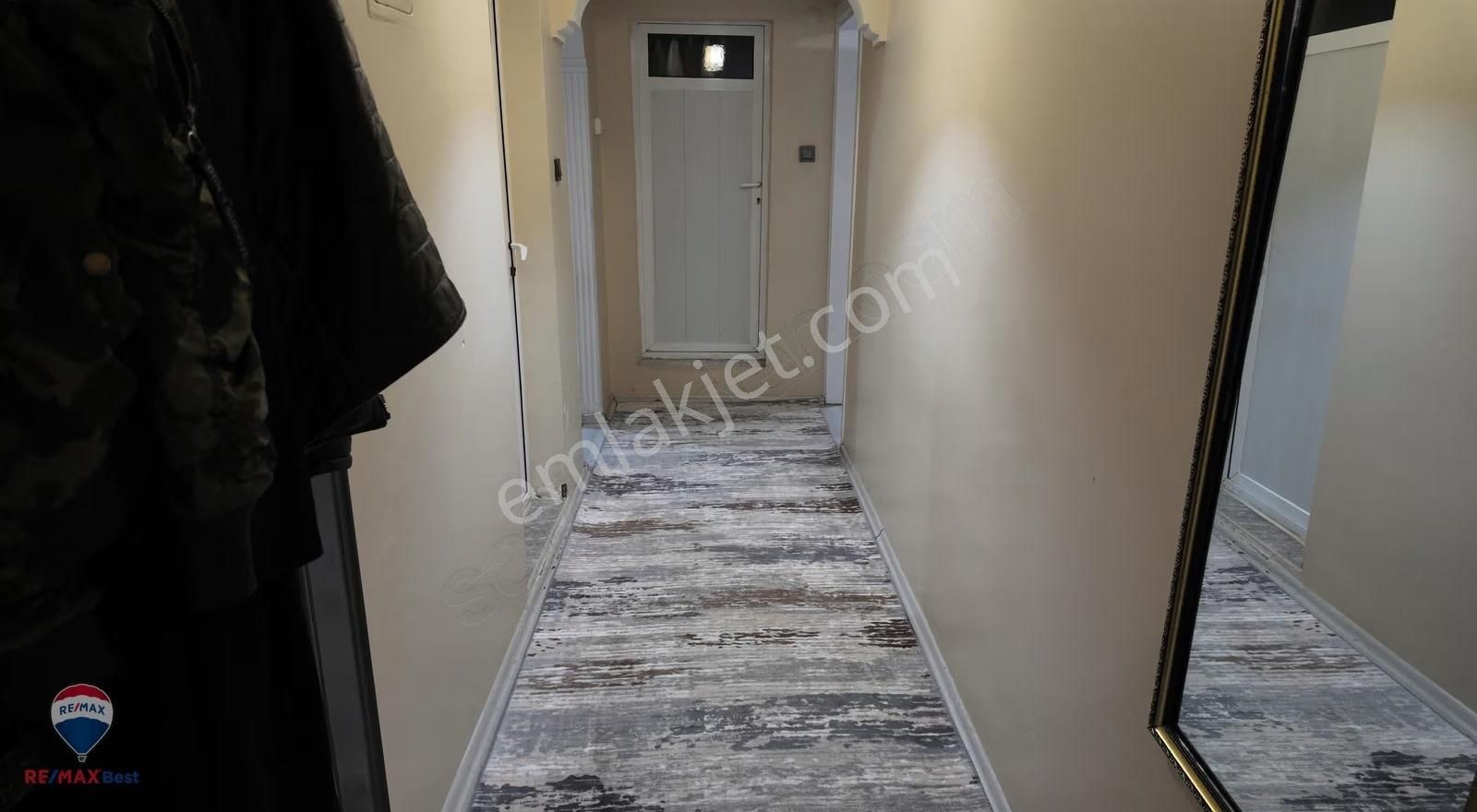 9 Latıfe Hanım'da Masrafsız 3 Katlı Müstakıl Bına - Görsel 17