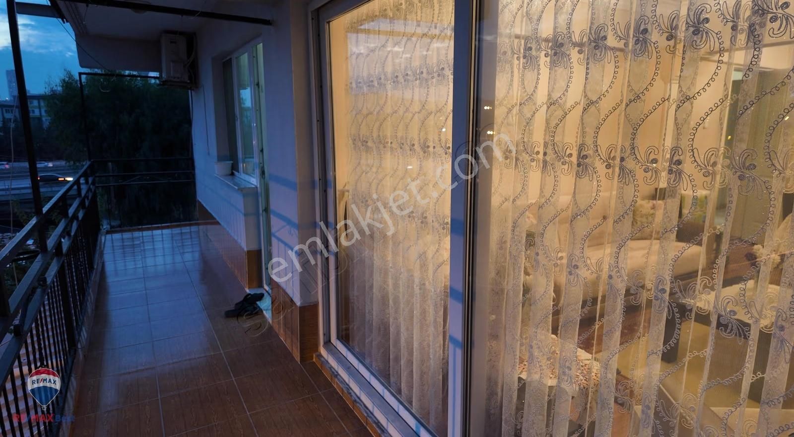 9 Latıfe Hanım'da Masrafsız 3 Katlı Müstakıl Bına - Görsel 7