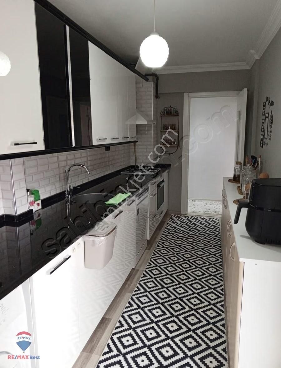 10 Zübeyde Hanım'da Ful Yapılı 3+1 Satılık - Görsel 11