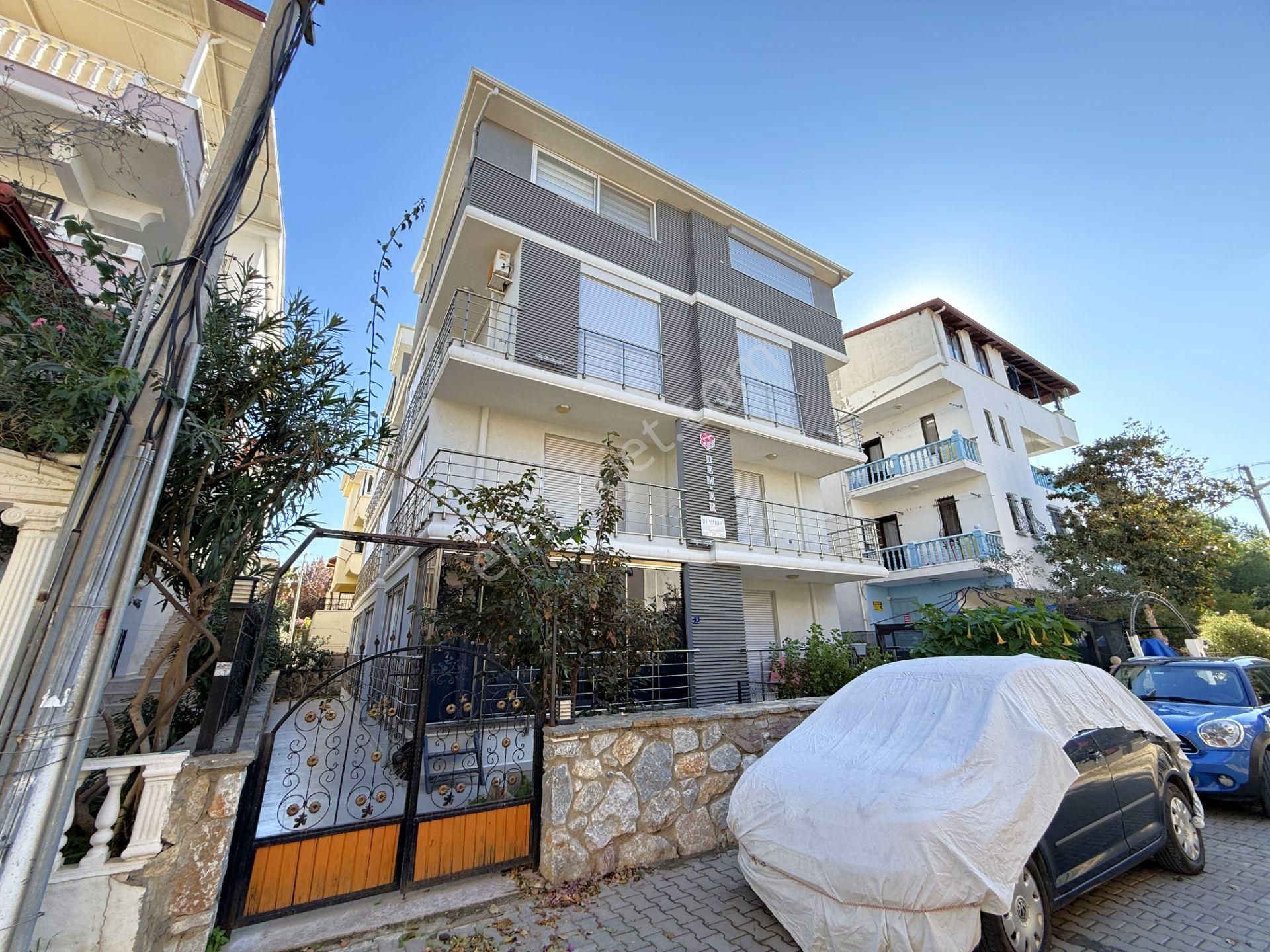 Altınkum Mah. Denize 150 Metre Full Eşyalı 2+1 Ön Cephe Daire