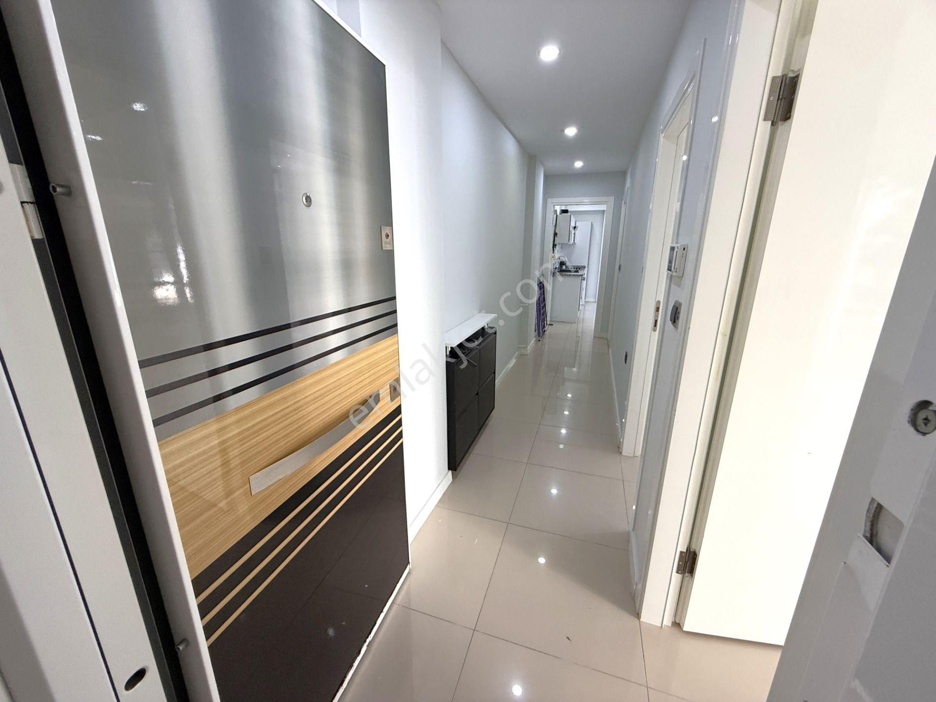 Altınkum Mah. Denize 150 Metre Full Eşyalı 2+1 Ön Cephe Daire - Görsel 23