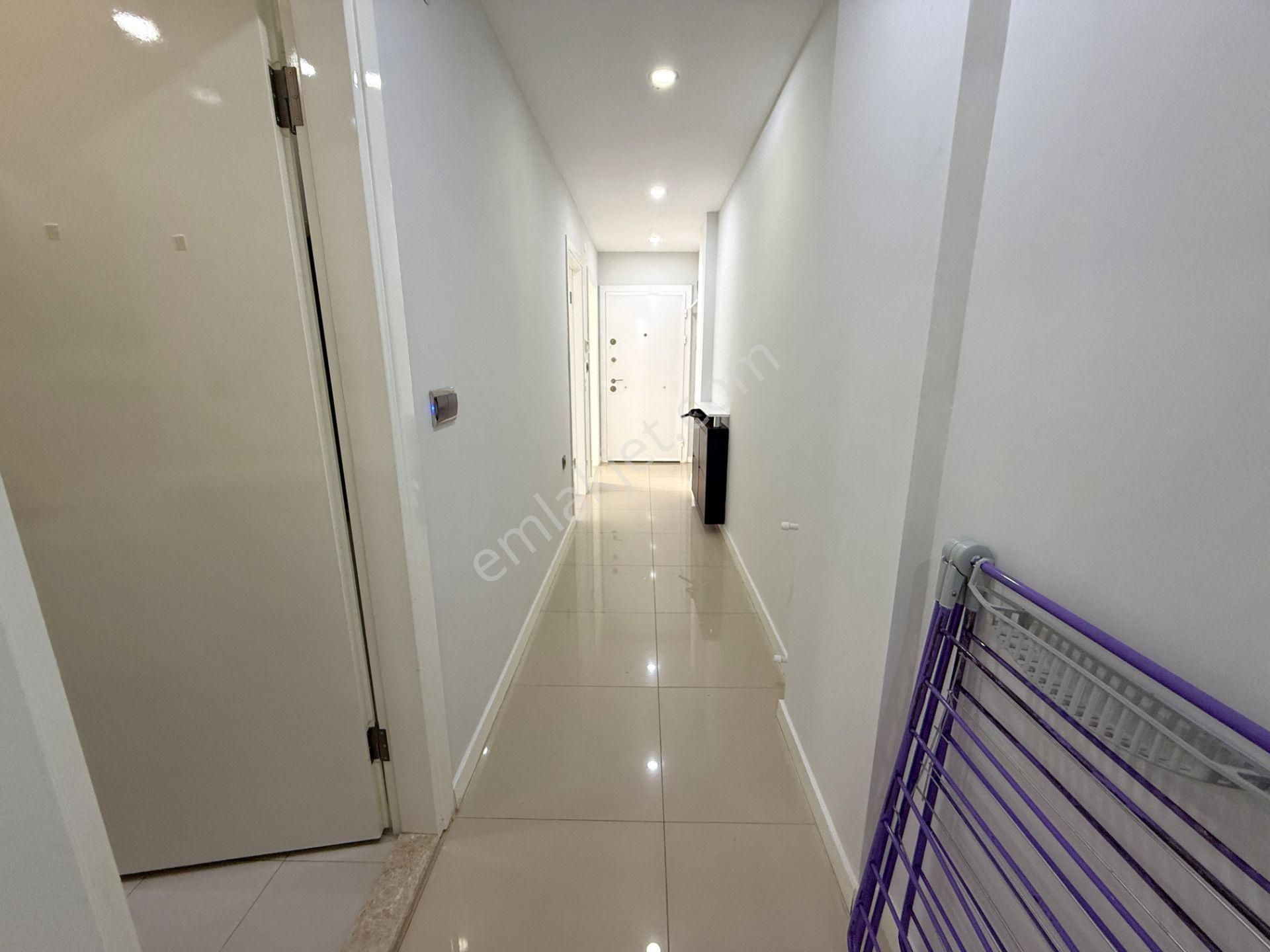 Altınkum Mah. Denize 150 Metre Full Eşyalı 2+1 Ön Cephe Daire - Görsel 20