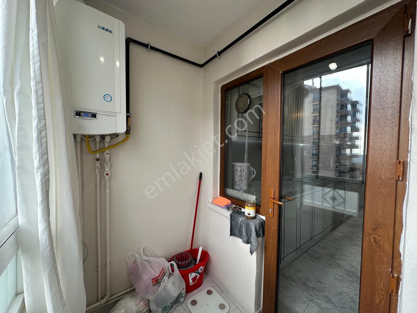 Pursaklar Mehmet Zengin Emlak'tan Yunus Emre Mah. Mah. Ful Yapılı 2.kat 3+1 Daire - Görsel 12