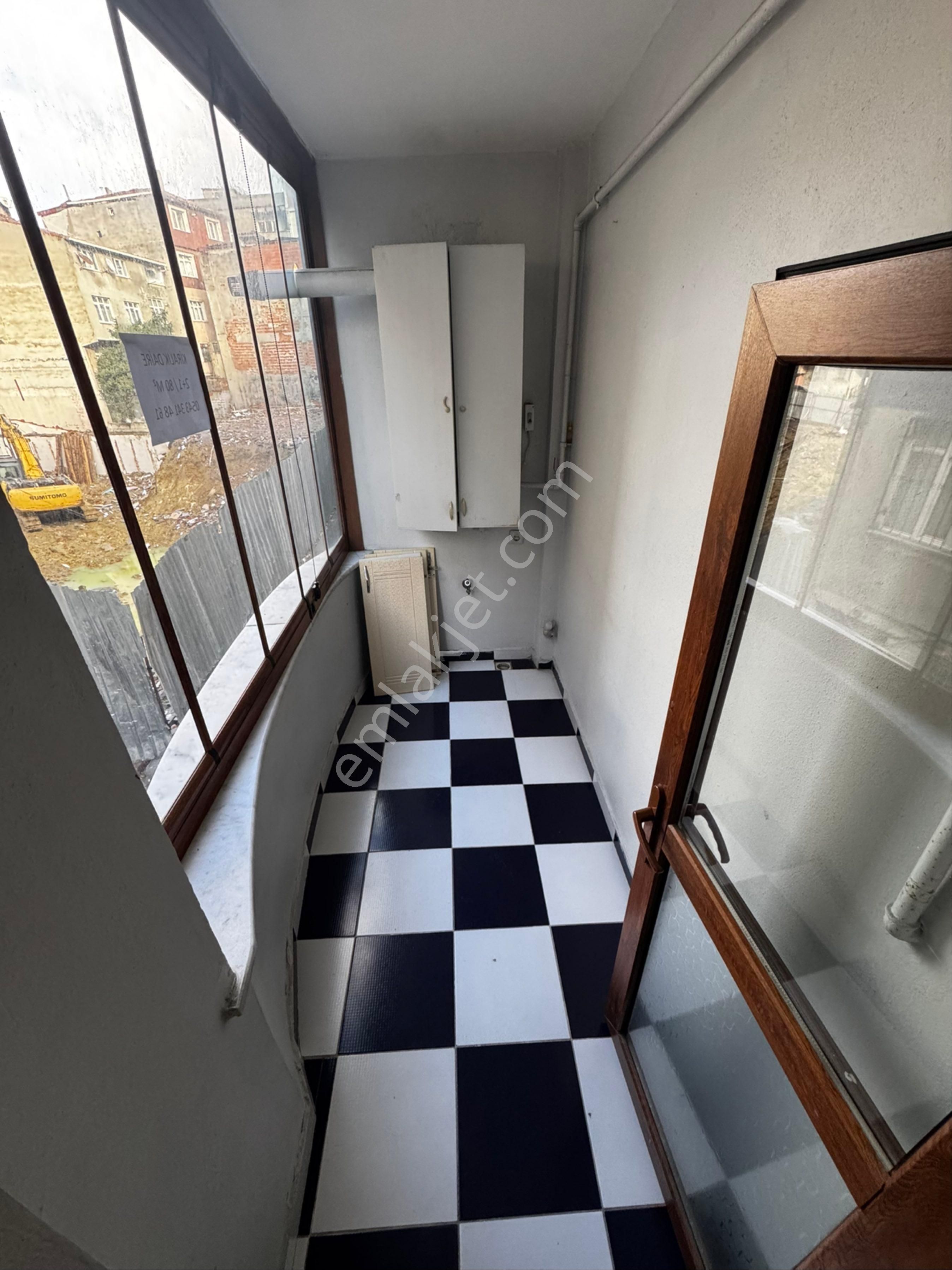Sultançftliği Mahallesi 2+1 15 Yıllık 1 Nci Kat - Görsel 12