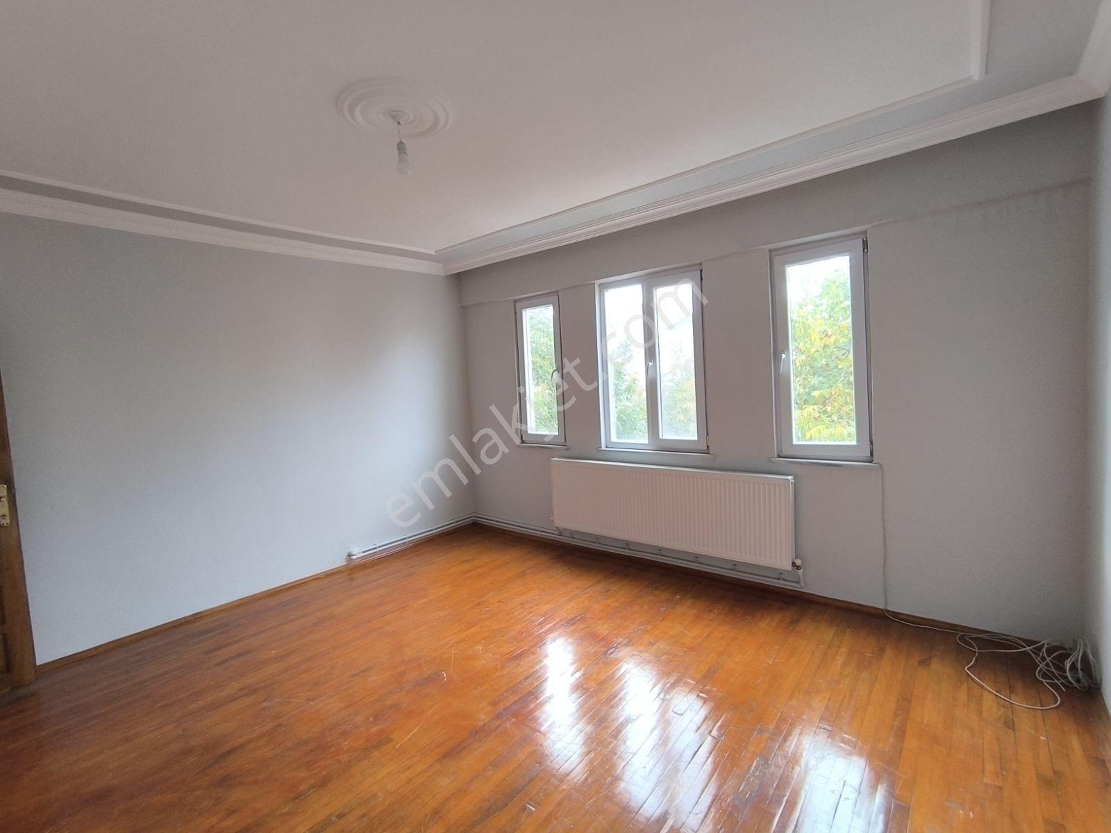 Edis Emlak'tan Kiralık Bafra Altınyaprakta Arakat 3+1 Daire - Görsel 4