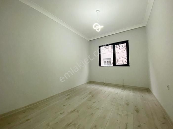 Yenikent Emlak'tan Merkezde Satılık 3+1 Yerden Isıtmalı Dairee - Görsel 35