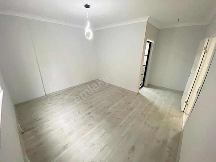 Yenikent Emlak'tan Merkezde Satılık 3+1 Yerden Isıtmalı Dairee - Görsel 40