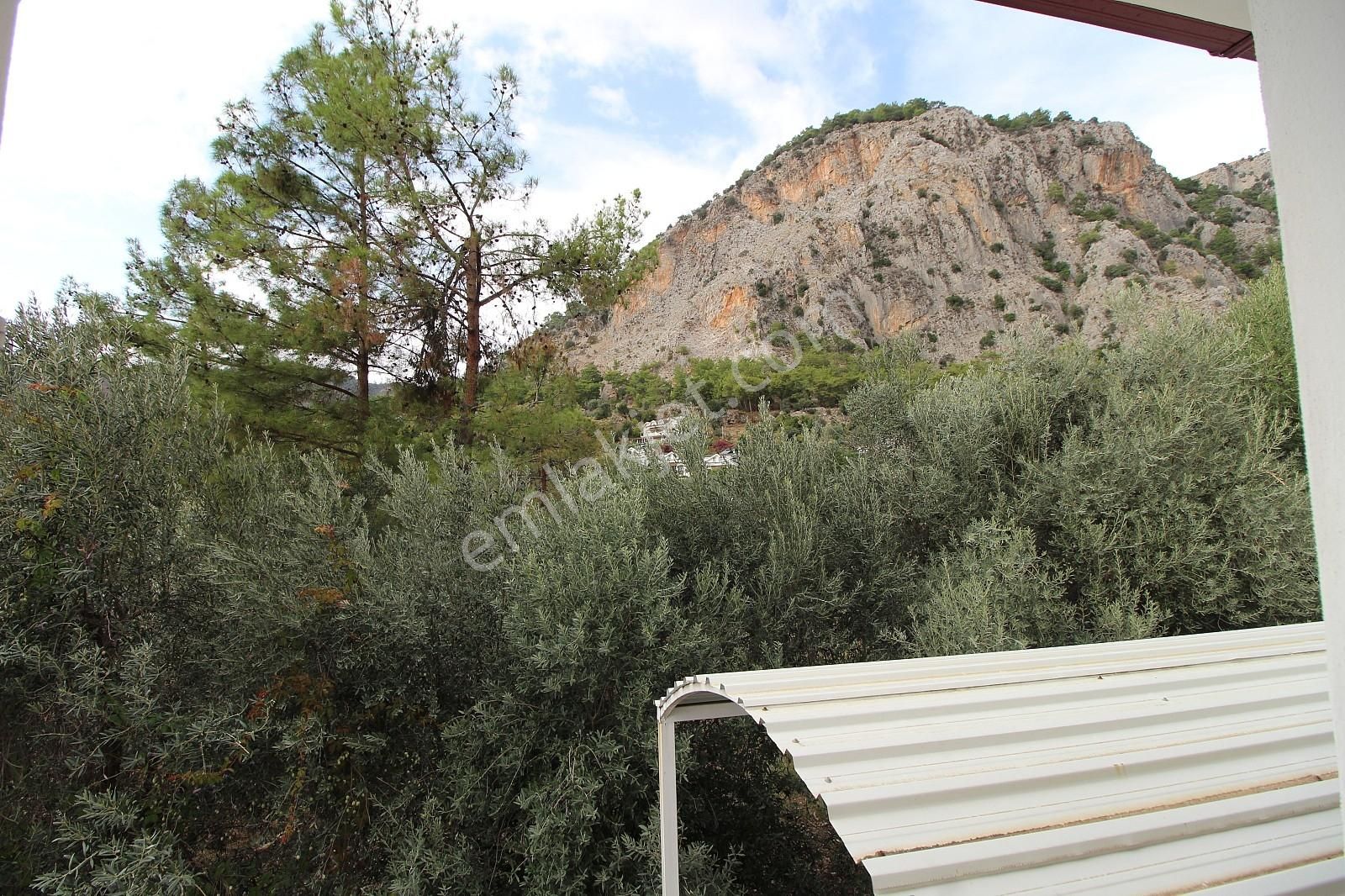 Göcekte Yeşillikler İçinde Havuzlu Müstakil Lüks Villa | Tekce - Görsel 17