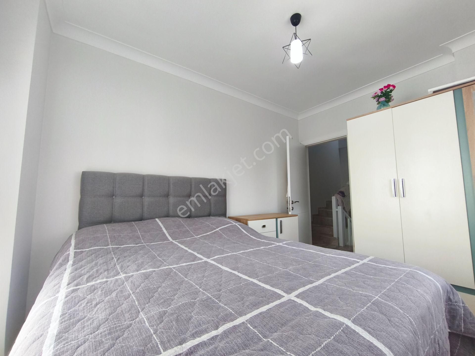 Gömeç Karaağaç’ta Sahile Yakın Havuzlu Sitede Satılık Villa - Görsel 25