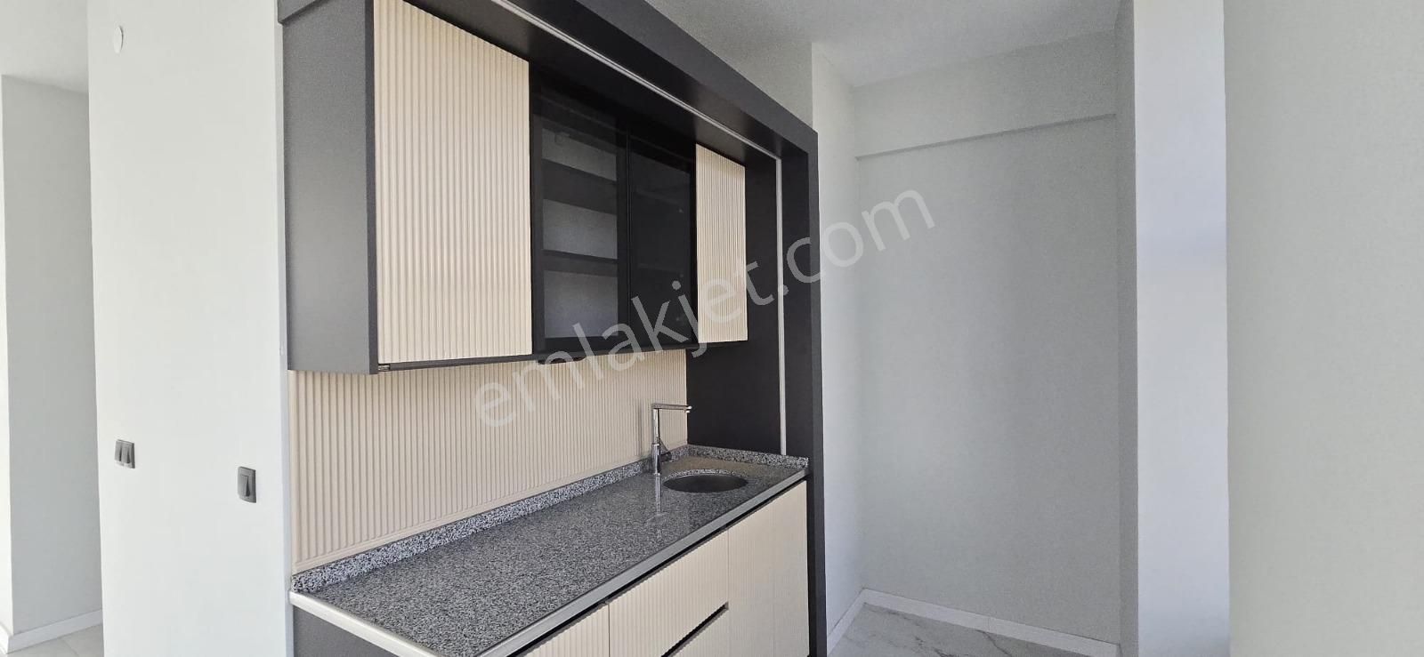 Msyapı Emlaktan Bölgenin En Güzel İş Merkezinde Kiralık Ofis - Görsel 8