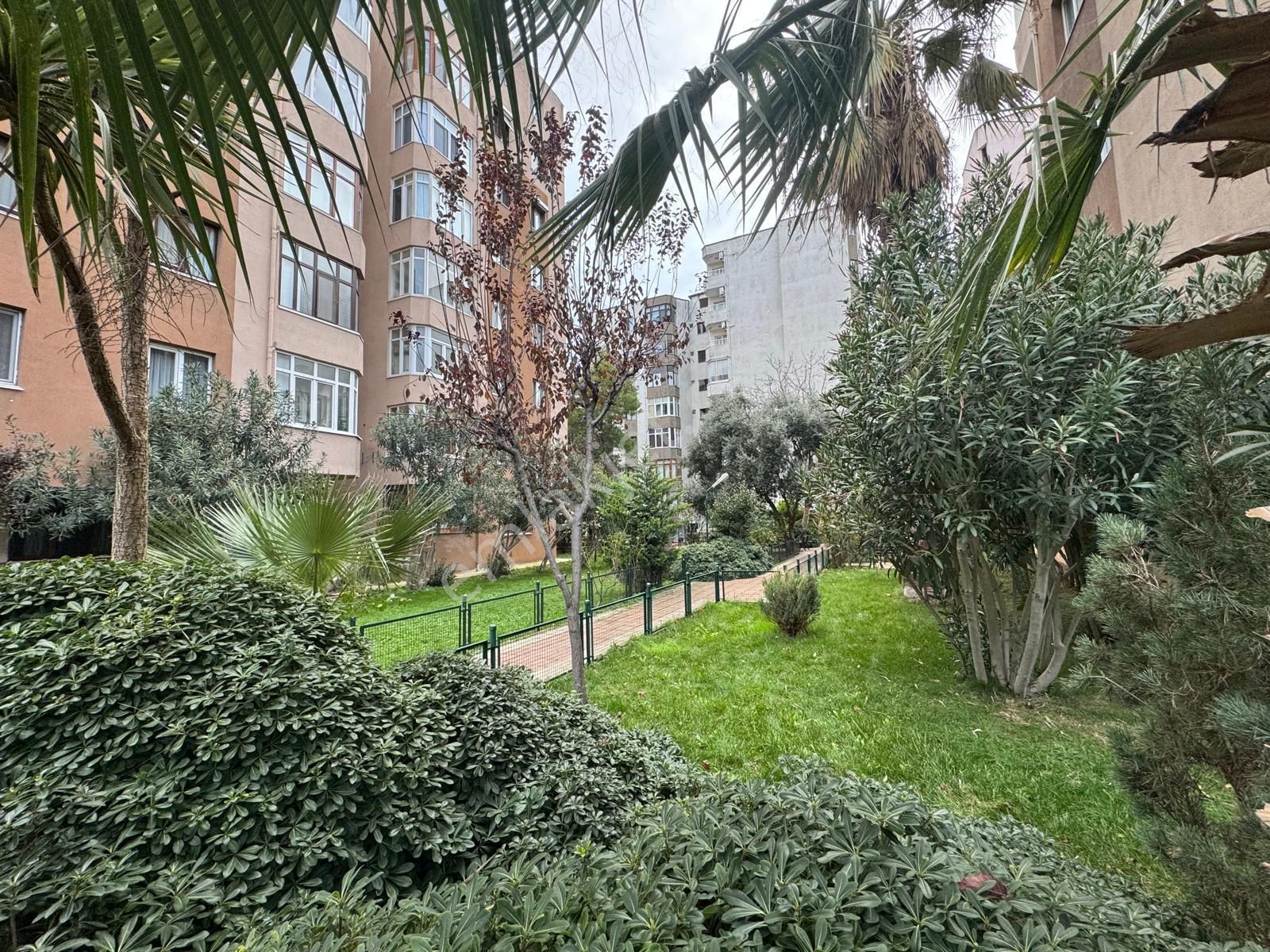 Site İçerisinde Kullanışlı 1+1 Kiralık Ofis - Görsel 30