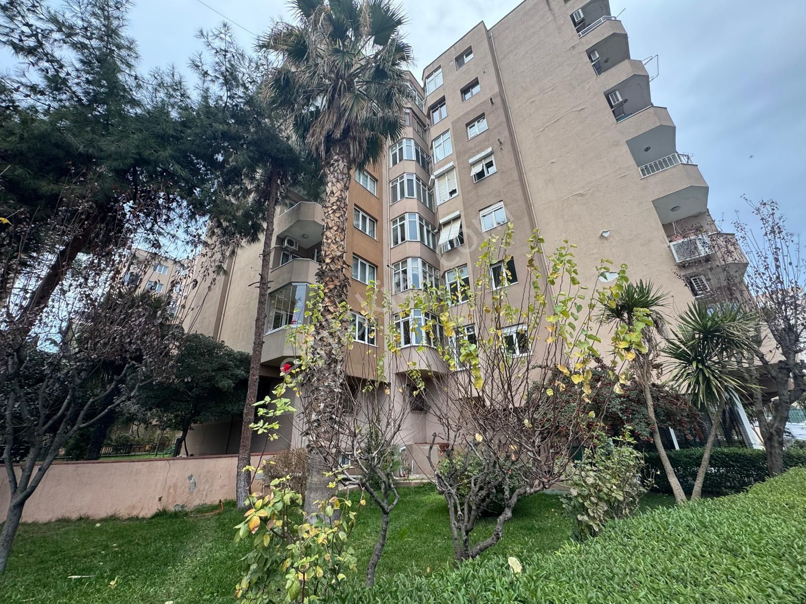 Site İçerisinde Kullanışlı 1+1 Kiralık Ofis - Görsel 18