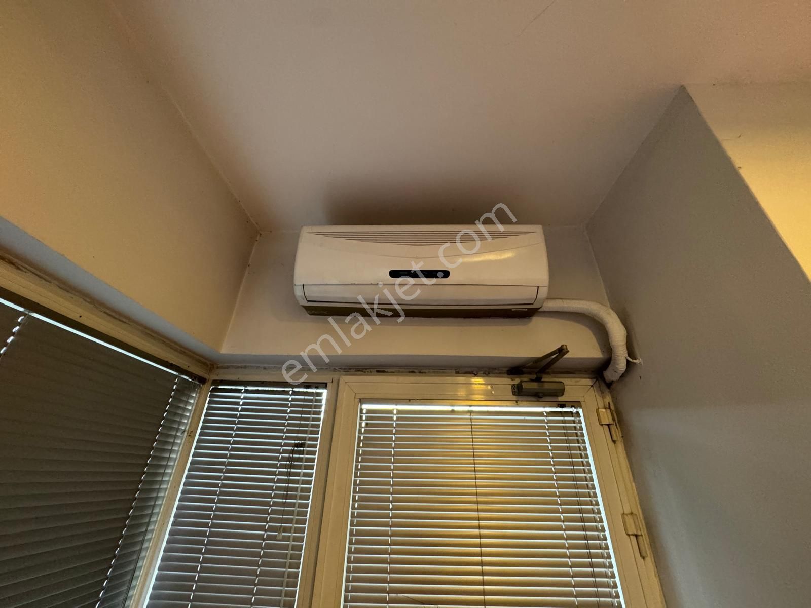 Site İçerisinde Kullanışlı 1+1 Kiralık Ofis - Görsel 8