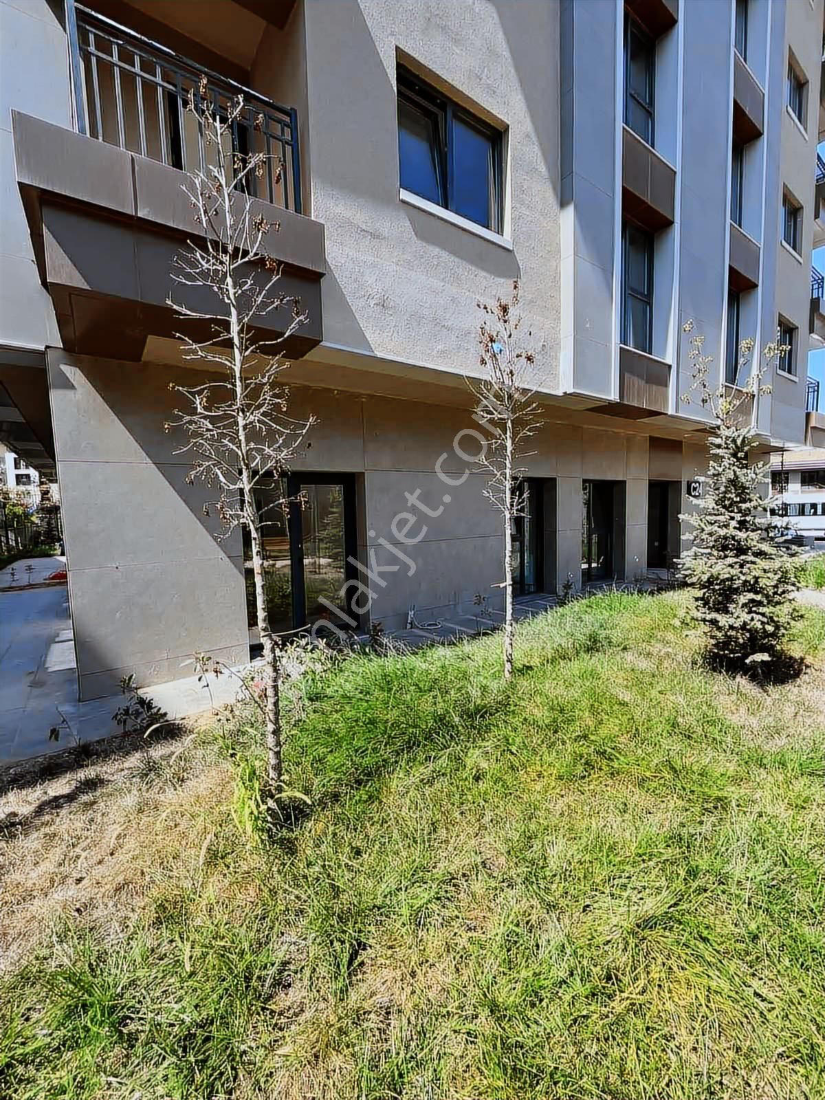 Eles Gayrimenkulden Çamlıca Toki De Satılık 2+1 Bahçe Katı - Görsel 2