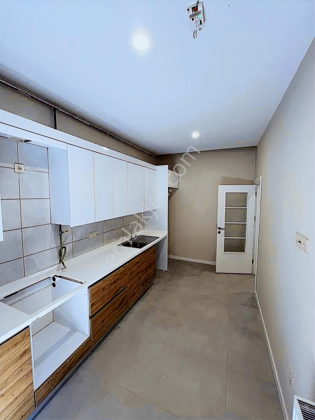 Eles Gayrimenkulden Çamlıca Toki De Satılık 2+1 Bahçe Katı - Görsel 7