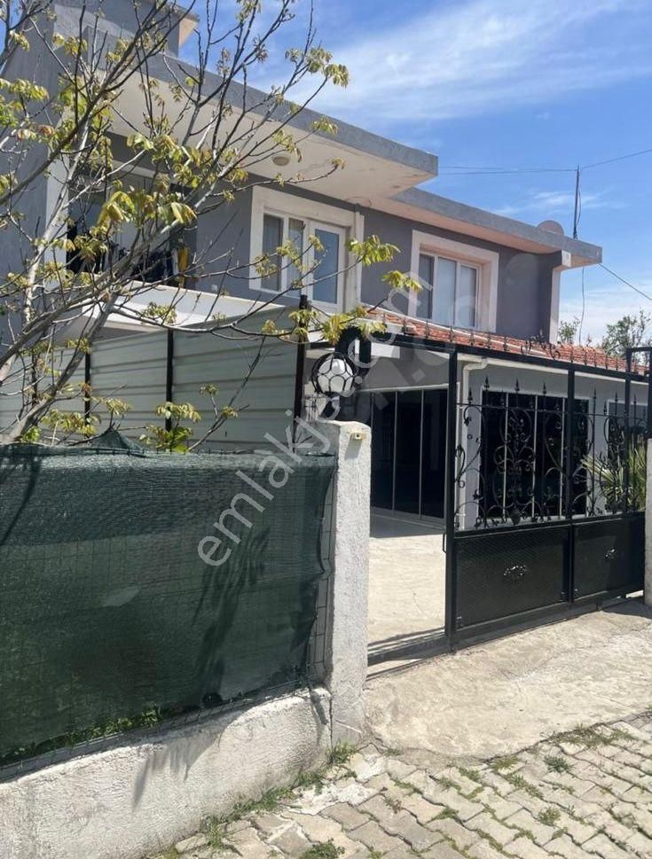 Urla Atatürk Mah Denize 900m Mesafede 477m2 Arsa İçinde 5+1 Villa - Görsel 9