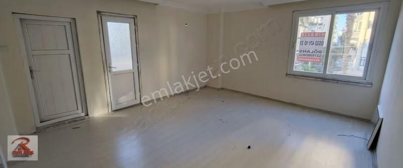 Menderes Mahallesi Ultra Geniş Kiralık 3+1 Bağımsız Mutfak - Görsel 7