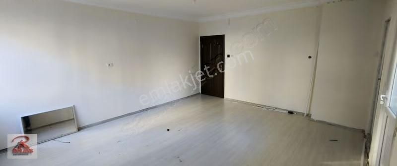 Menderes Mahallesi Ultra Geniş Kiralık 3+1 Bağımsız Mutfak - Görsel 6