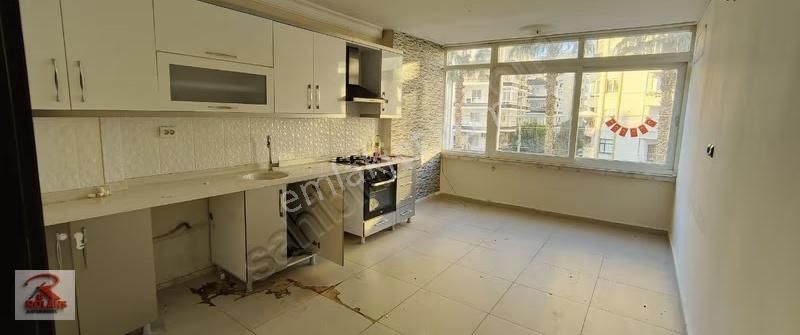 Menderes Mahallesi Ultra Geniş Kiralık 3+1 Bağımsız Mutfak - Görsel 5