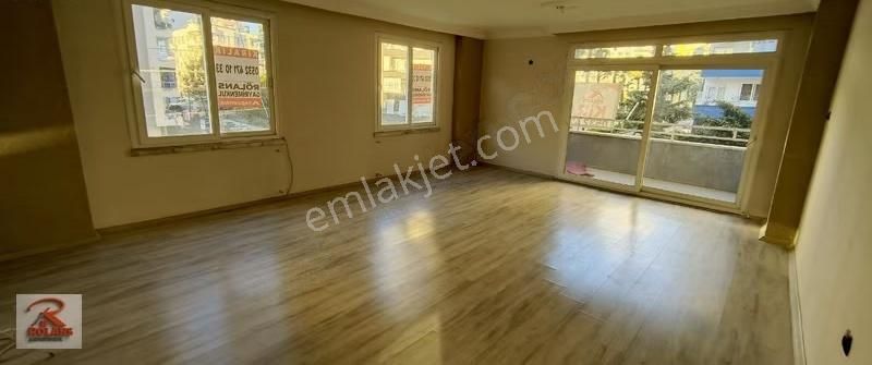 Menderes Mahallesi Ultra Geniş Kiralık 3+1 Bağımsız Mutfak - Görsel 12