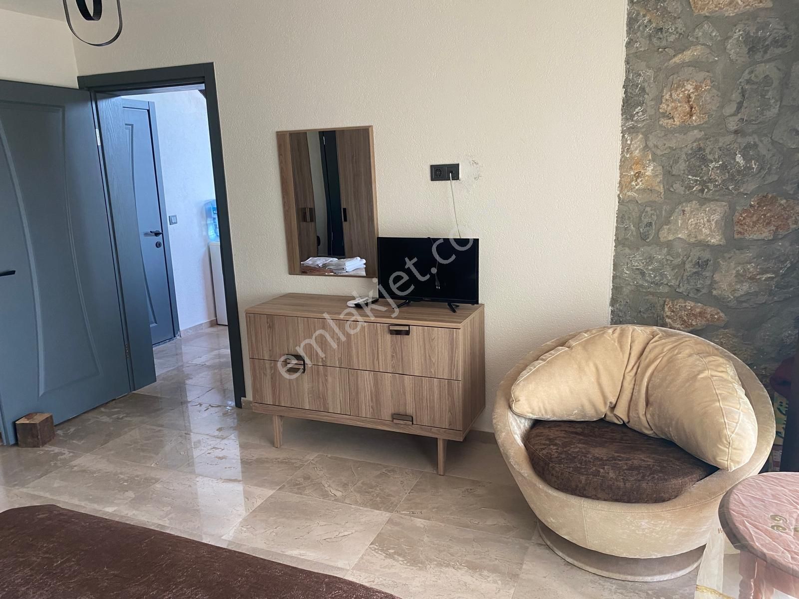 Stoptan Yakaköy 1323m² Arsa Paylı Deniz Ve Doğa Manzaralı 3+1 - Görsel 26