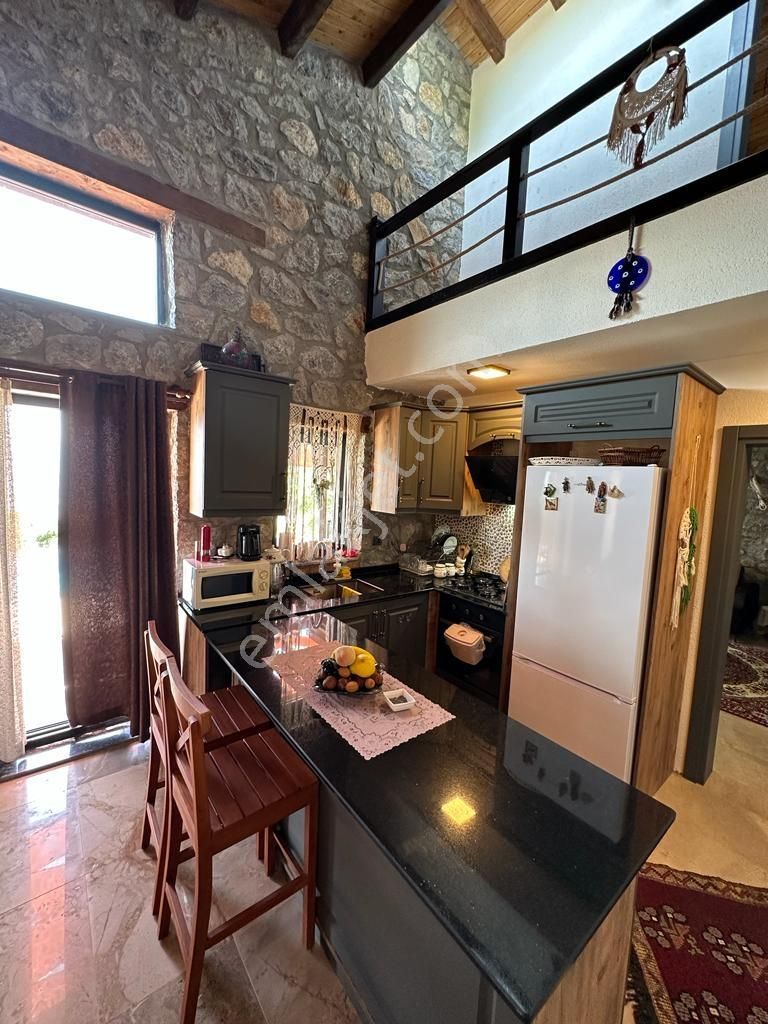 Stoptan Yakaköy 1323m² Arsa Paylı Deniz Ve Doğa Manzaralı 3+1 - Görsel 17