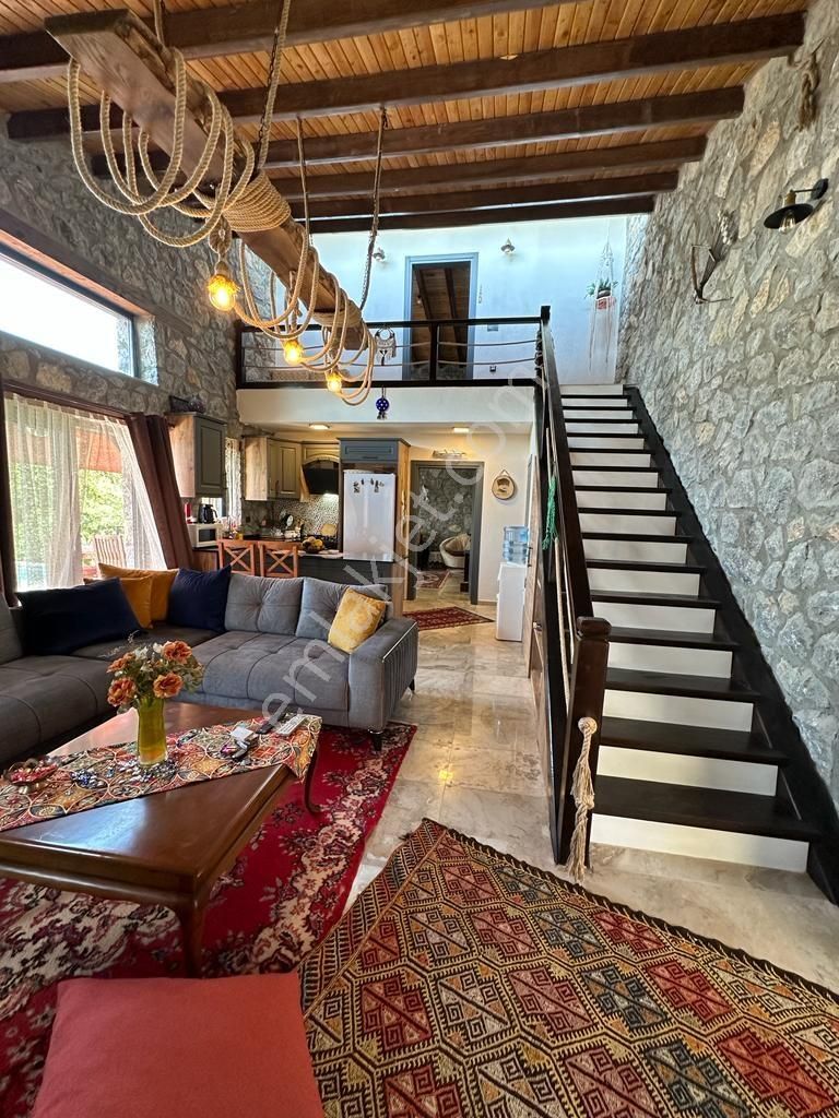 Stoptan Yakaköy 1323m² Arsa Paylı Deniz Ve Doğa Manzaralı 3+1 - Görsel 8