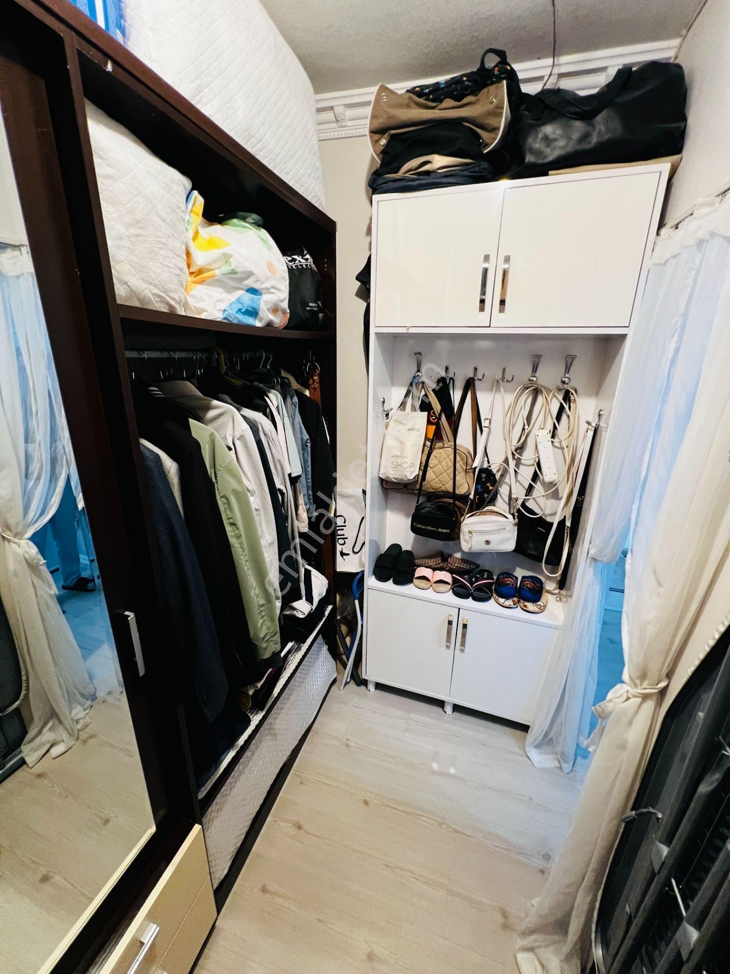 İçi Lüks Yapılı Ayrı Mutfaklı Geniş 2+1 Daire - Görsel 12