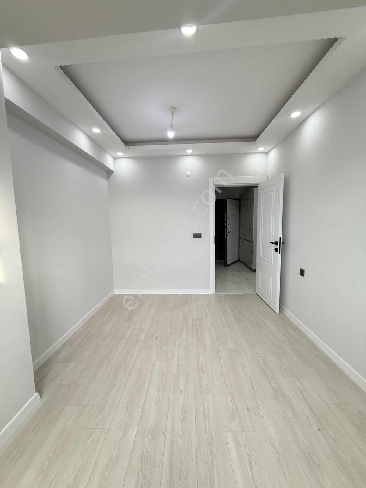 Akkaya İnşaattan Rumelide Y.ısıtmalı, K.balkonlu Kiralık 1+1 - Görsel 2
