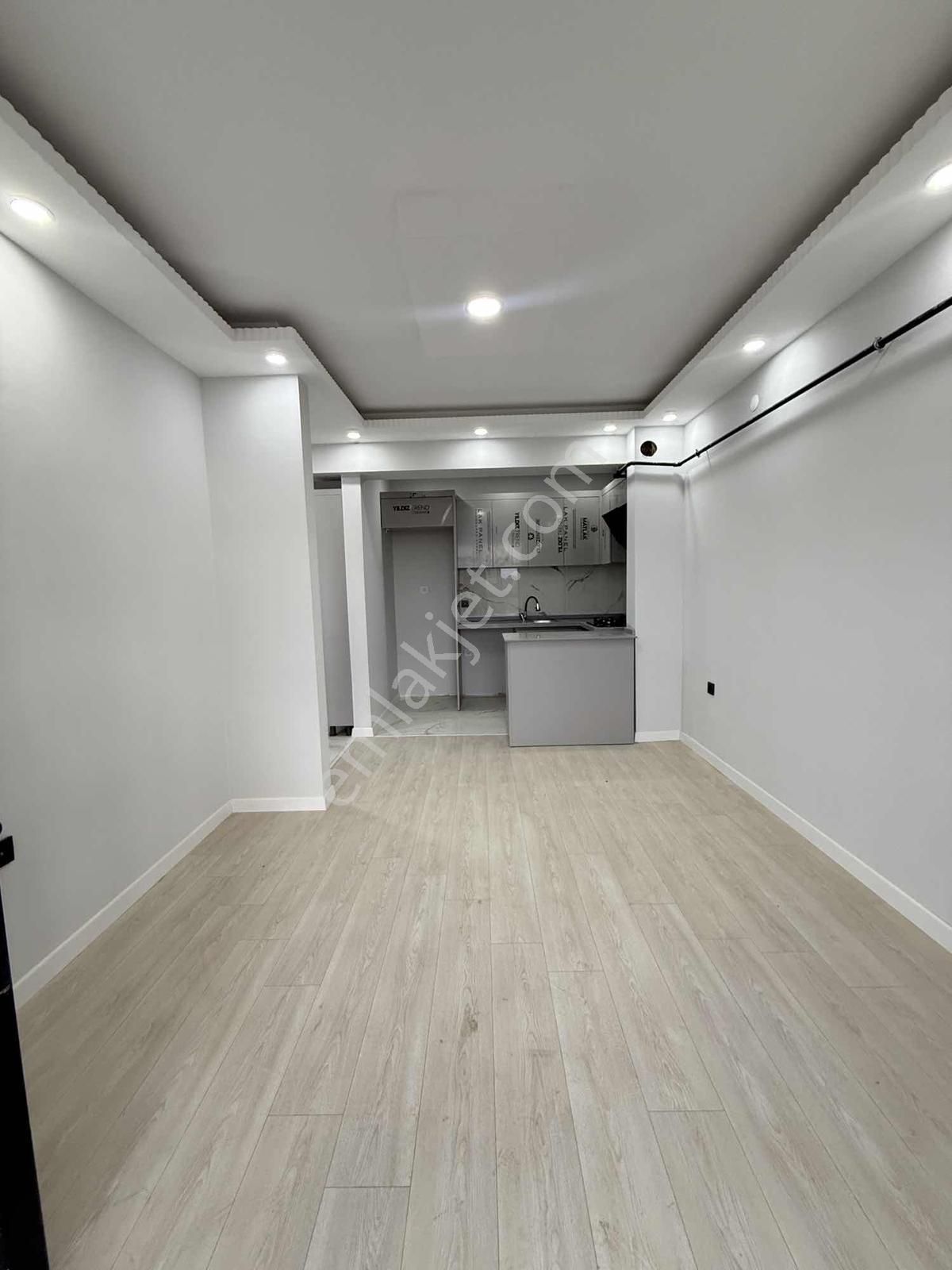 Akkaya İnşaattan Rumelide Y.ısıtmalı, K.balkonlu Kiralık 1+1 - Görsel 9