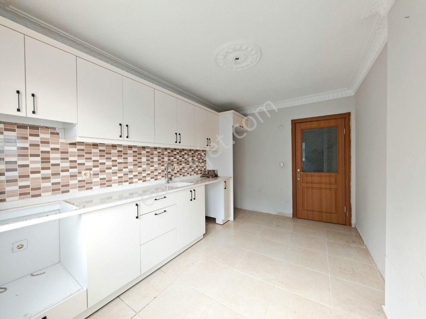 Didim Merkezde Satılık 3+1 Ayrı Mutfak Arakat Geniş Daire - Görsel 2