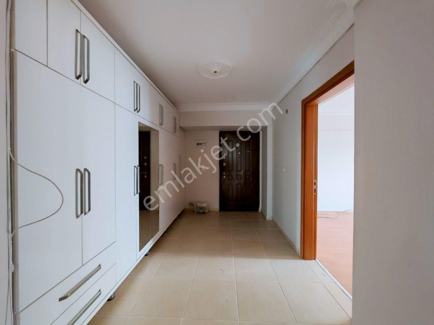 Didim Merkezde Satılık 3+1 Ayrı Mutfak Arakat Geniş Daire - Görsel 14