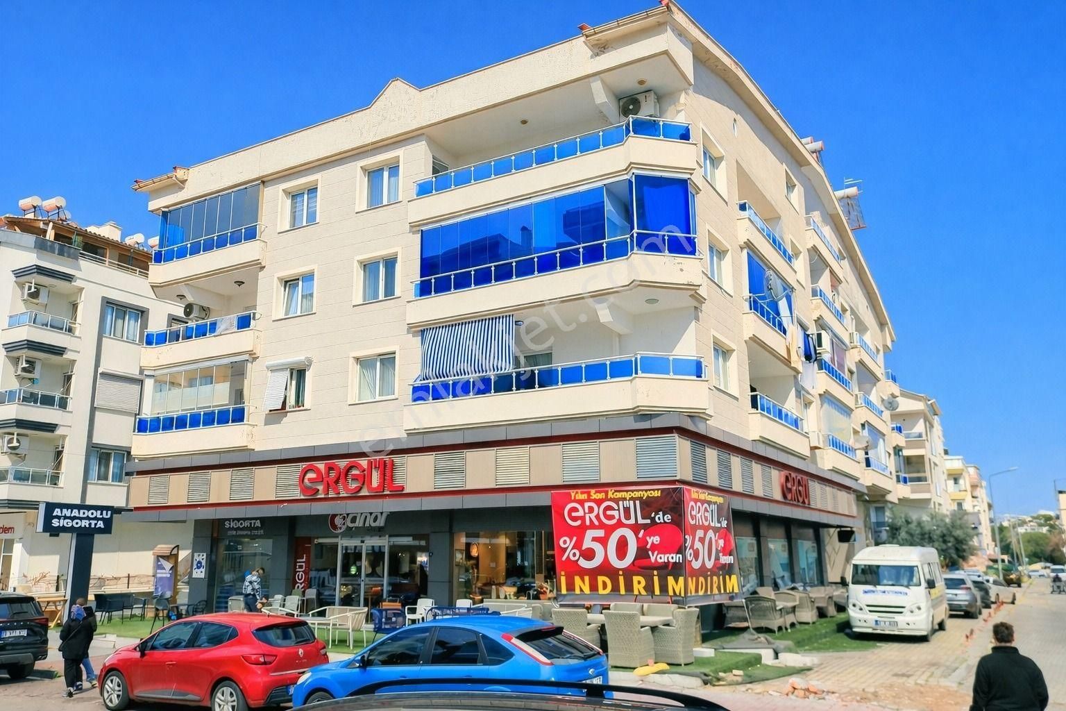 Didim Merkezde Satılık 3+1 Ayrı Mutfak Arakat Geniş Daire