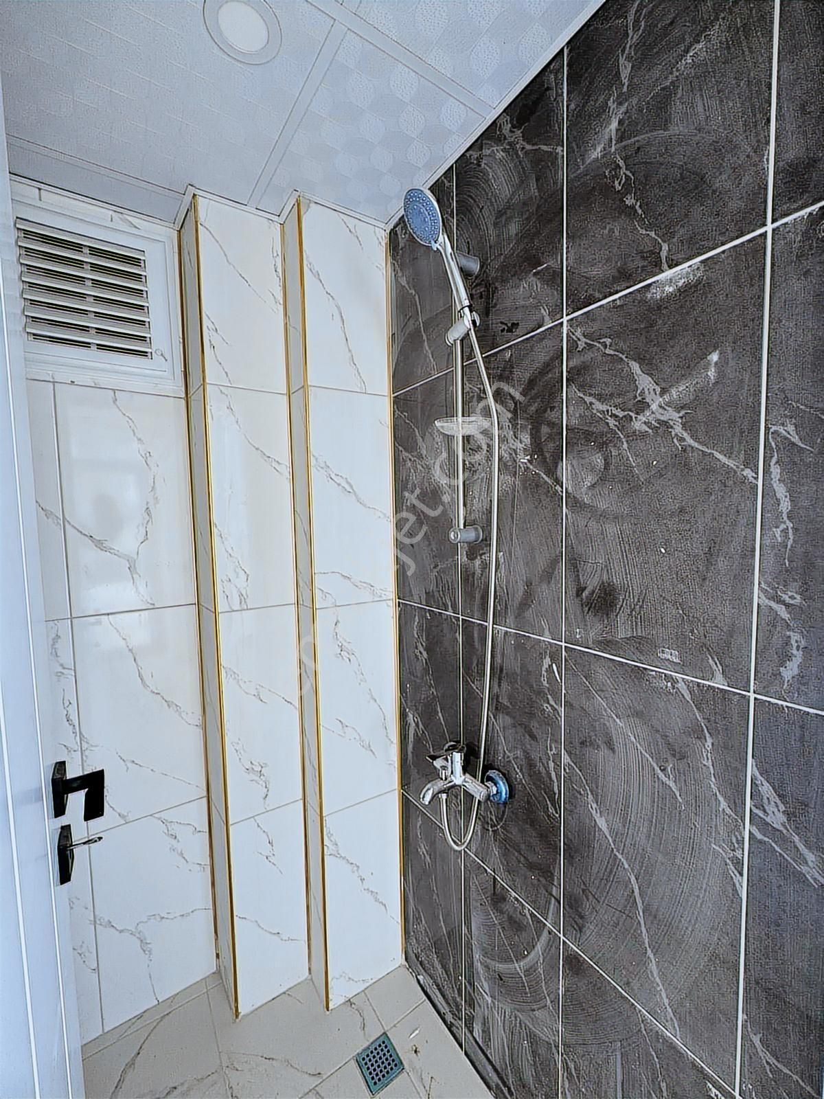 Erenlerde Yeni Binada Fırsat Fiyatlı 3+1 Ara Kat ! - Görsel 15